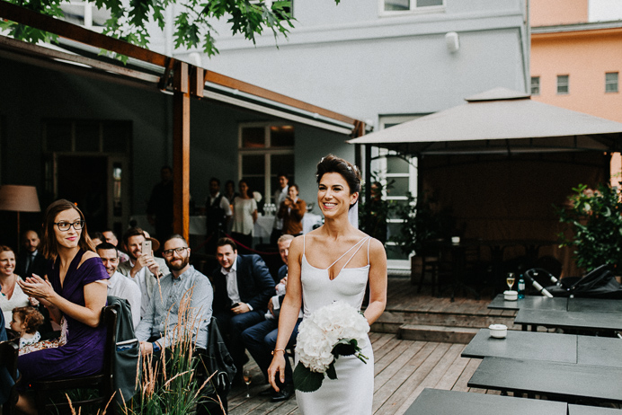modern_berlin_destination_wedding-024