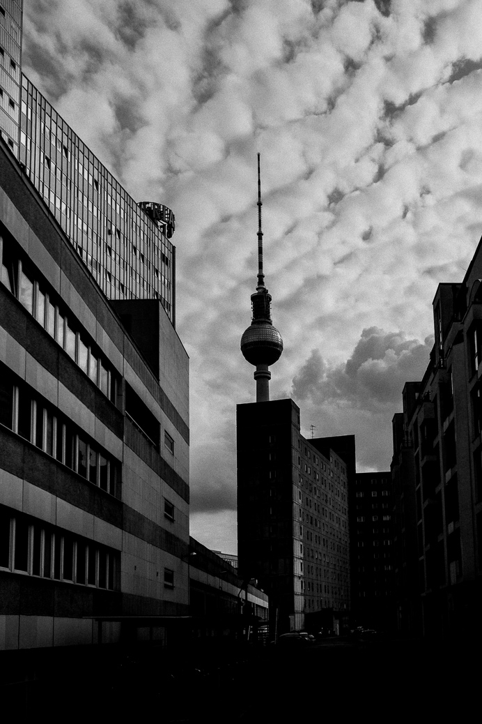 modern_berlin_destination_wedding-036