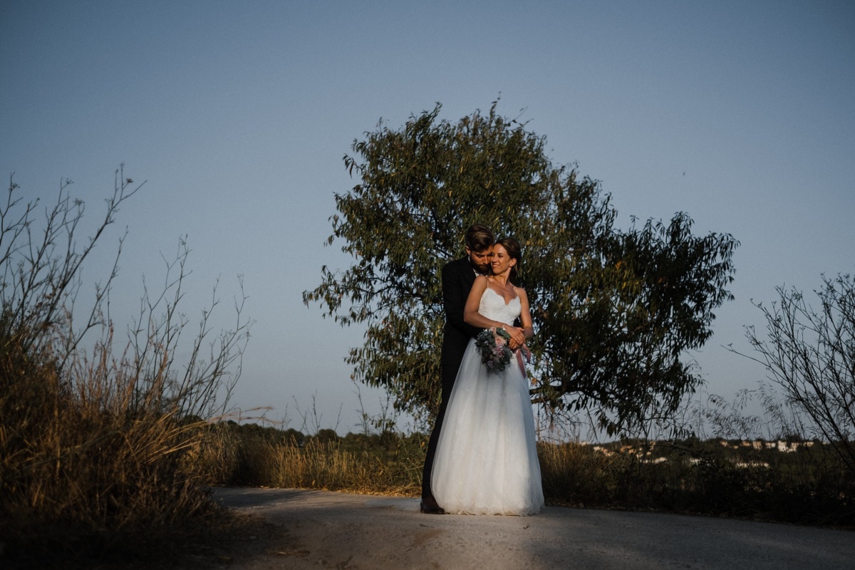 Frau Siemers - Bildpoeten - Heiraten in Barcelona - Clos la Plana - Portrait Braut und Bräutigam in der Abendsonne