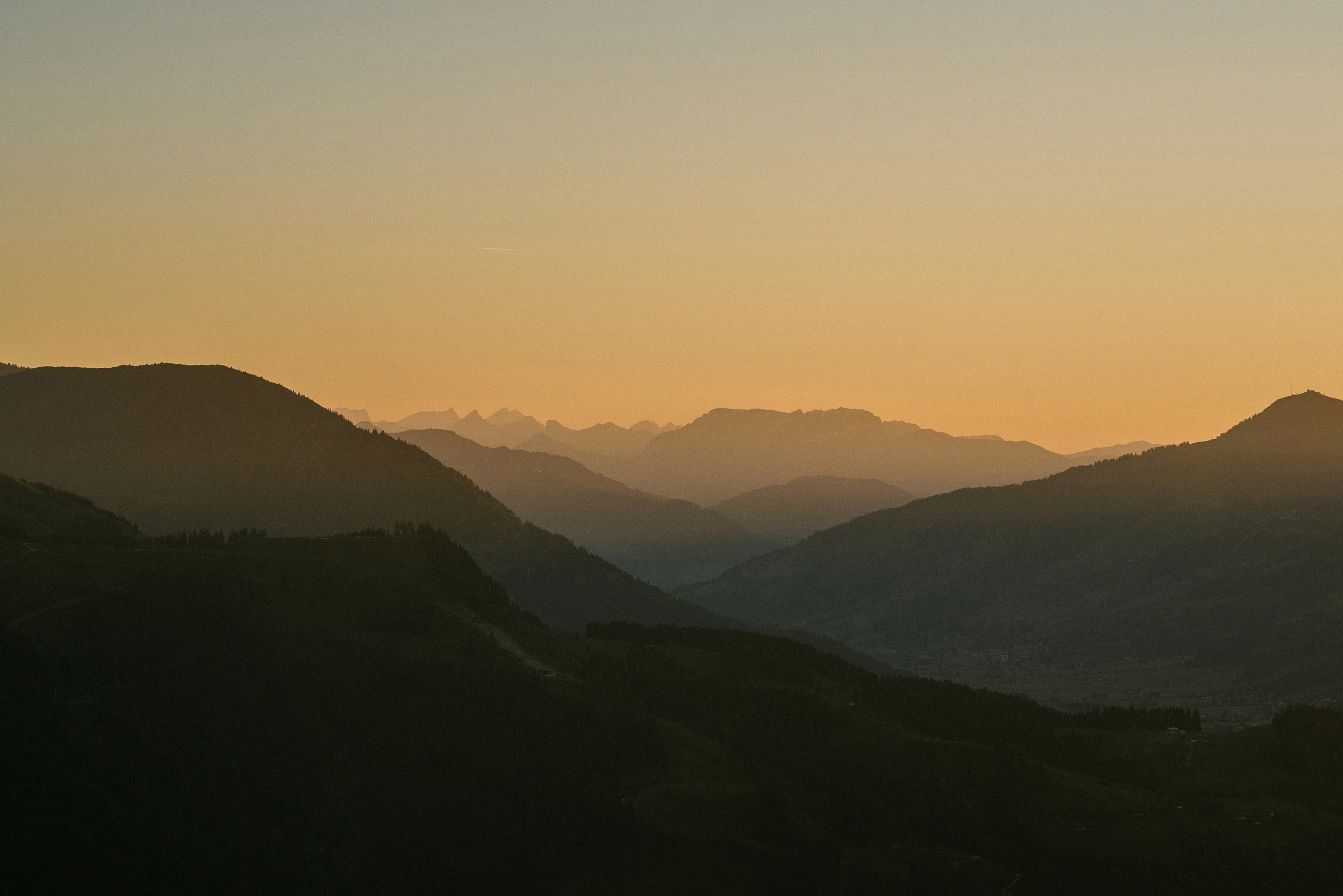 Alpenhochzeit: Alpenpanorama im Sonnenuntergang