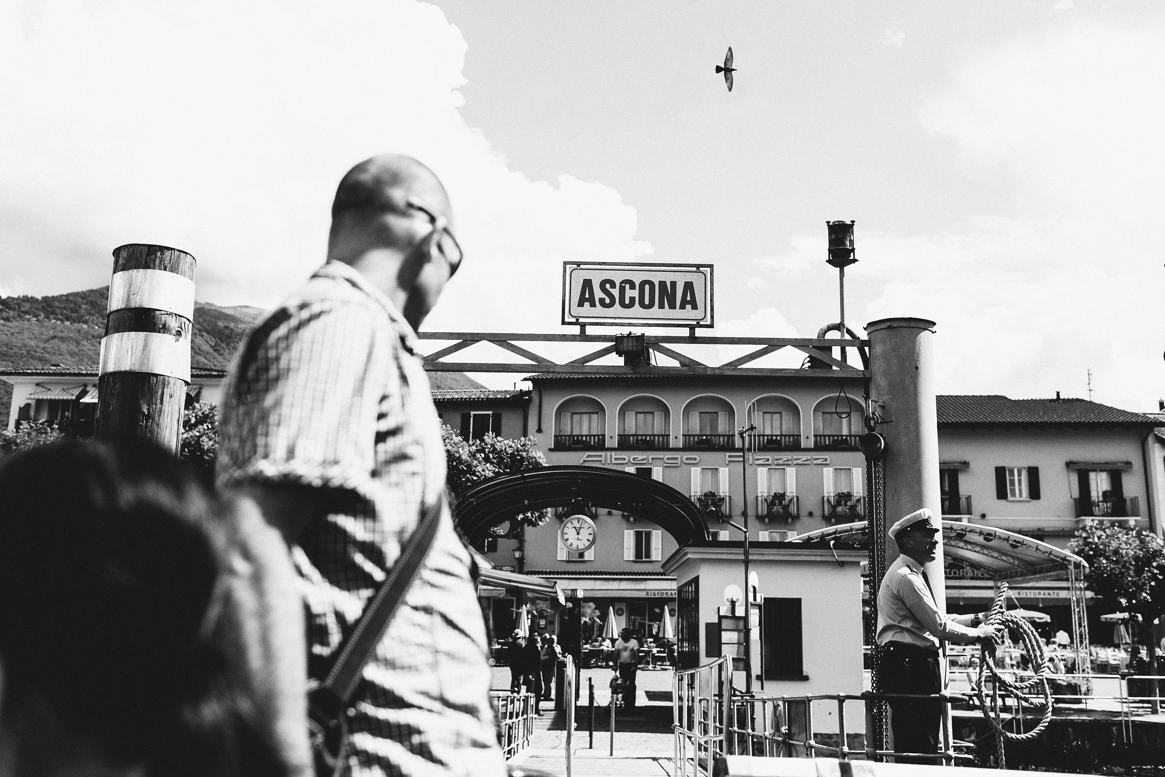 Hochzeit auf einer Insel: Fähranleger in Ascona