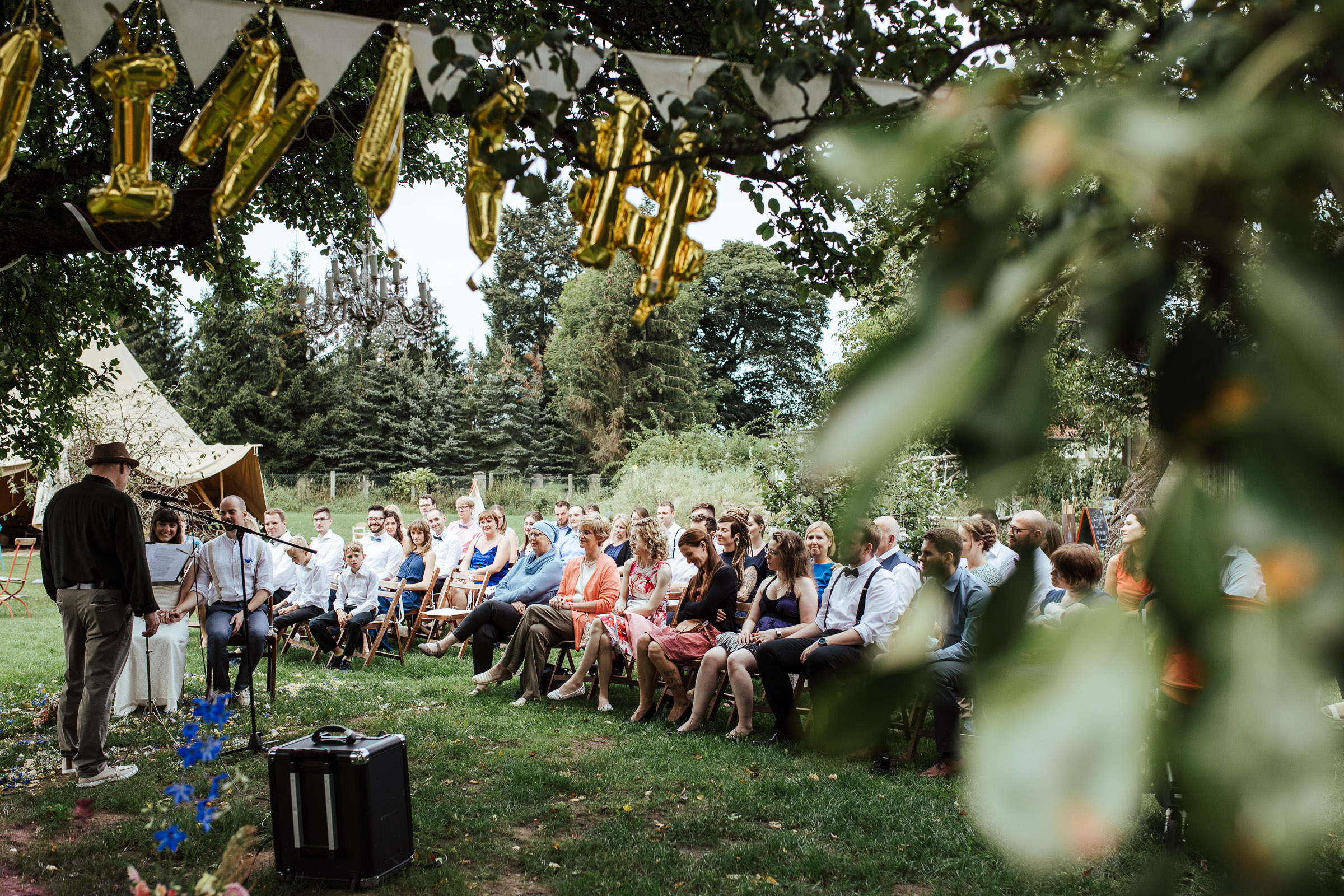 während der Trauung der Scheunenhochzeit