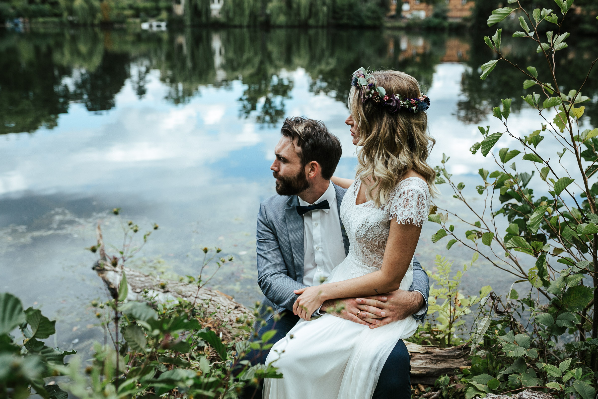 Septemberhochzeit: Brautpaarportrait am Heiligen See