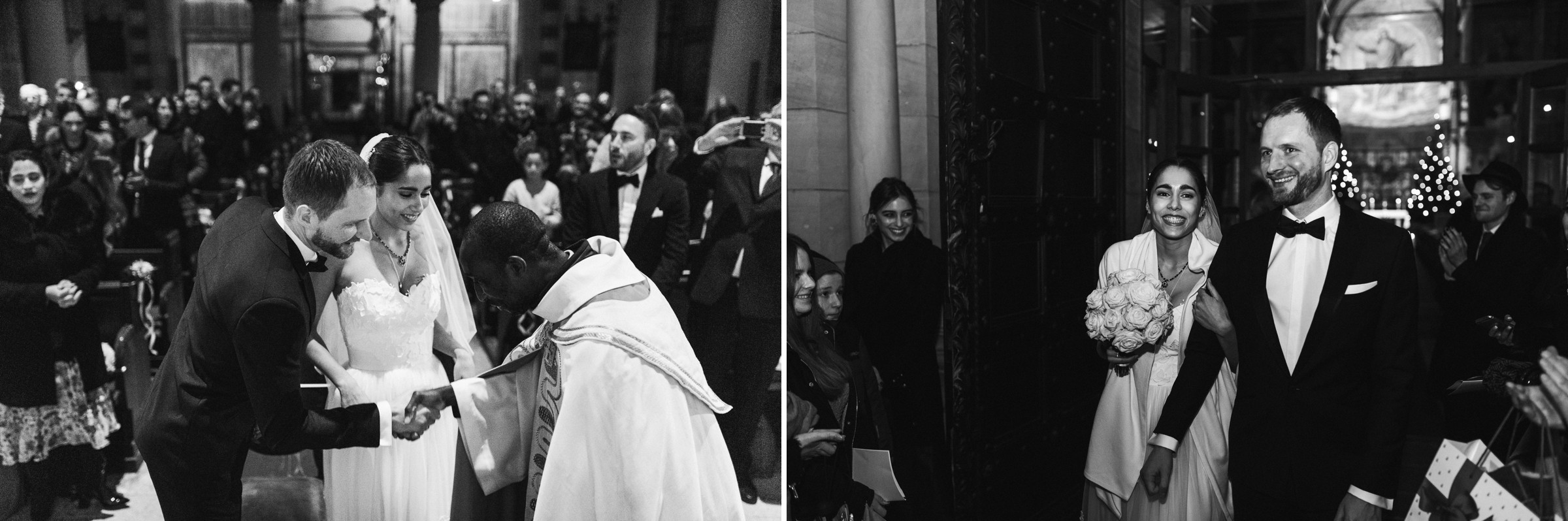 Winterhochzeit: Brautpaar kommt aus der Kirche