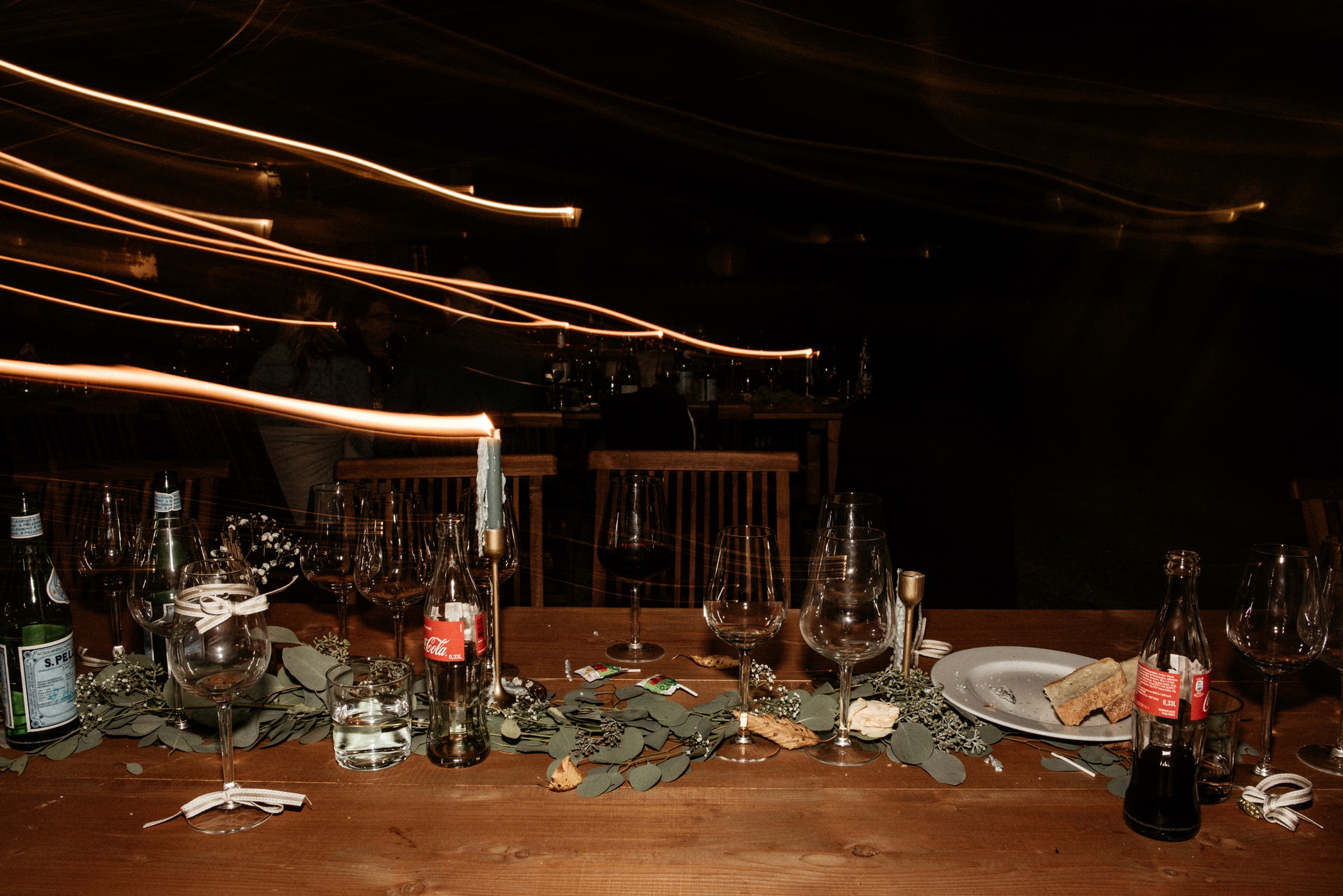 Tisch nach dem Dinner